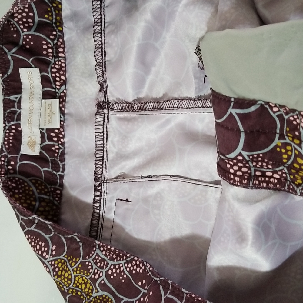 Eastern Mountain Sports Board Shorts - Picture 5 of 7